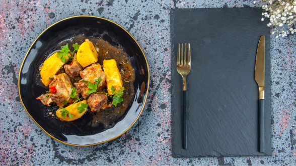 Presa de cerdo ibérico con piña caramelizada