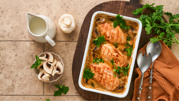 Pollo al Armagnac: receta cremosa con champiñones