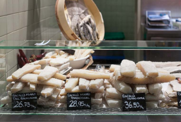 Bacallaneria Perelló en el Mercat del Ninot