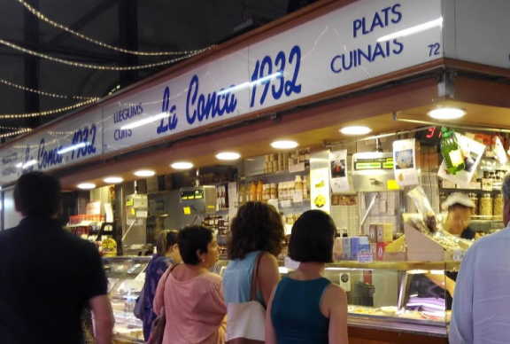La parada de La conca en el Mercat de Galvany
